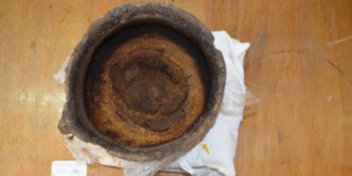 3000年前にチーズを焦がした鍋を発掘