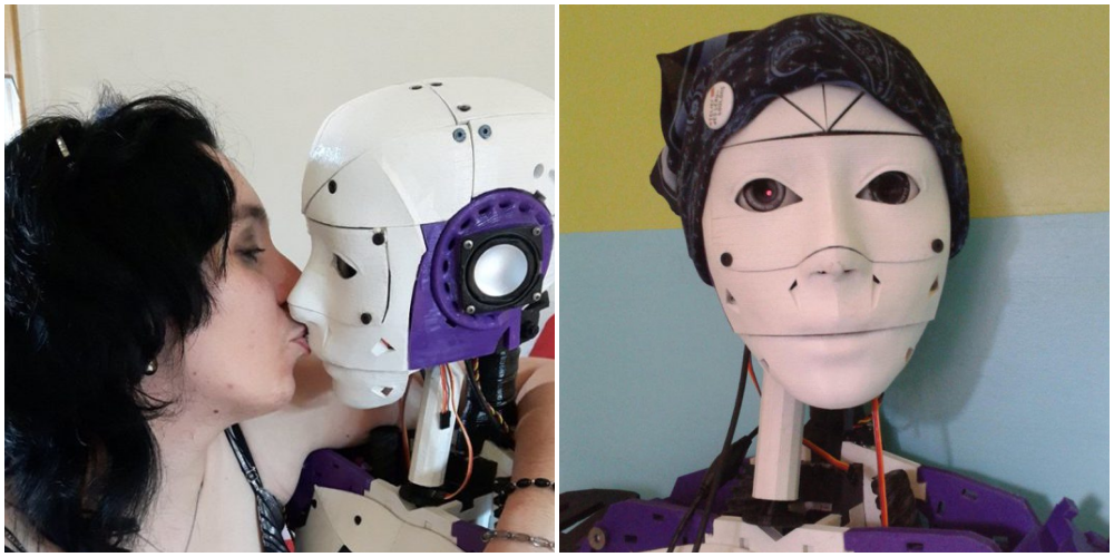 ロボットと結婚する女性