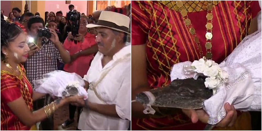 大漁祈願でメキシコの町長がワニと結婚
