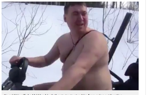 極寒のロシアでパンツ一丁の男がスノーモービルに乗る理由