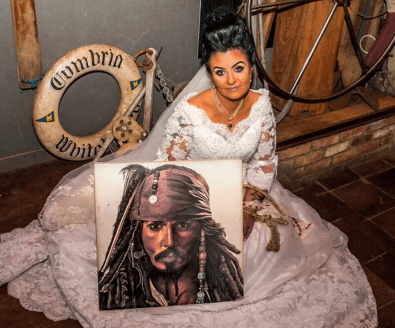 海賊の幽霊と結婚した女スピード離婚