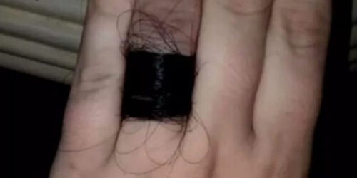 人毛婚約指輪問題