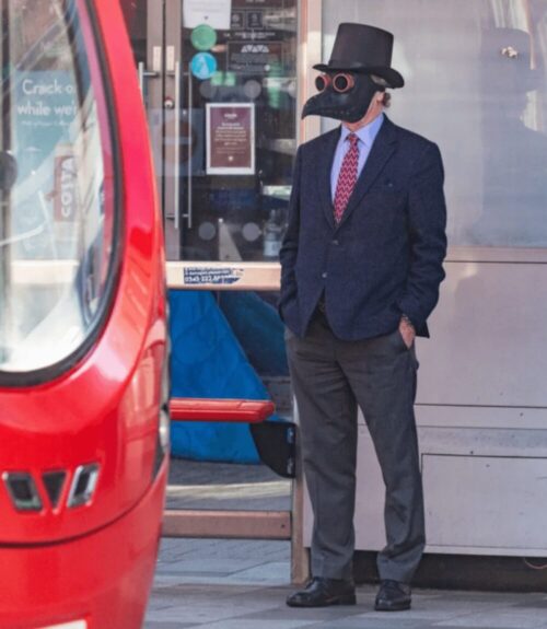 ペスト医師コスプレ問題