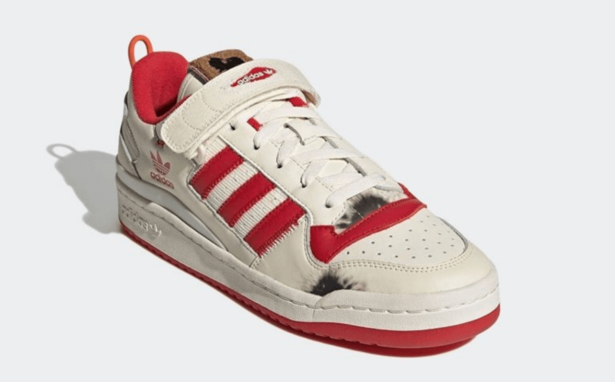adidasとホームアローンのコラボスニーカー