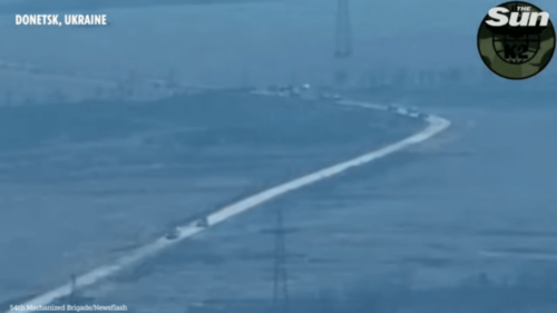 ウクライナ軍からの爆撃を受けるロシア軍の戦車隊まとめ