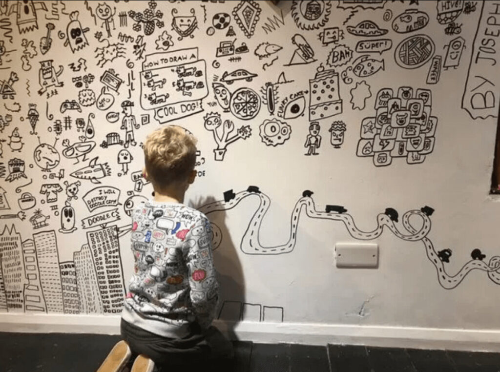 NIKEと契約した13歳の落書き少年DoodleBoy